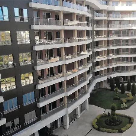 One-bedroom In * Sluneční pobřeží
